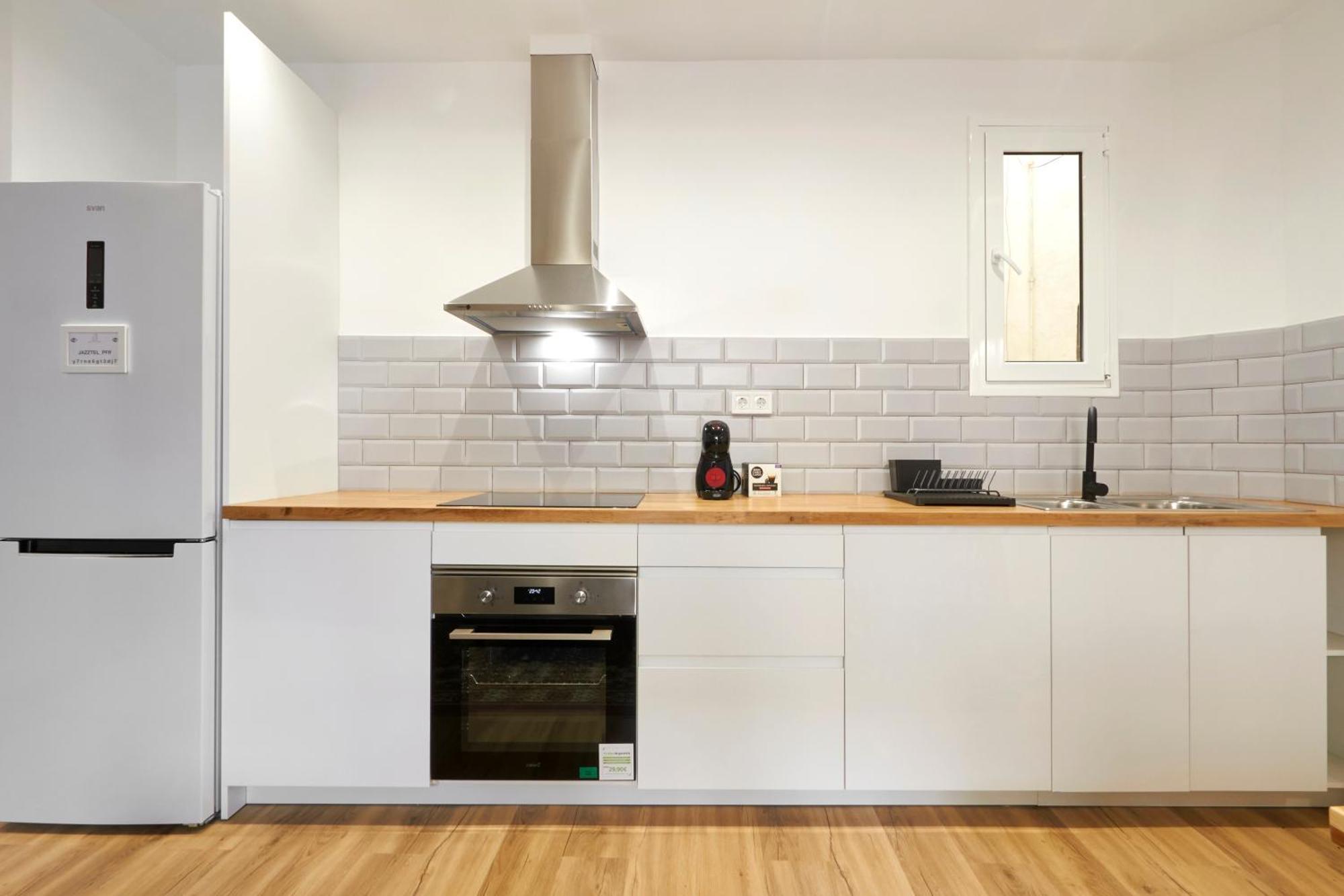 Comfortable Apartment Next To Apolo Theater Barcelona Exteriör bild