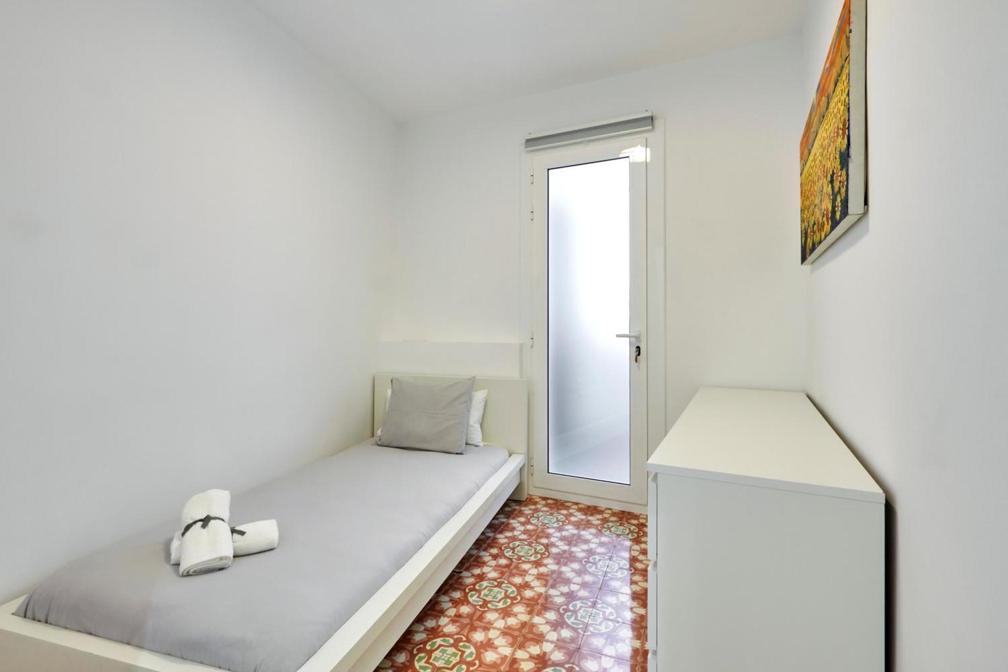 Comfortable Apartment Next To Apolo Theater Barcelona Exteriör bild